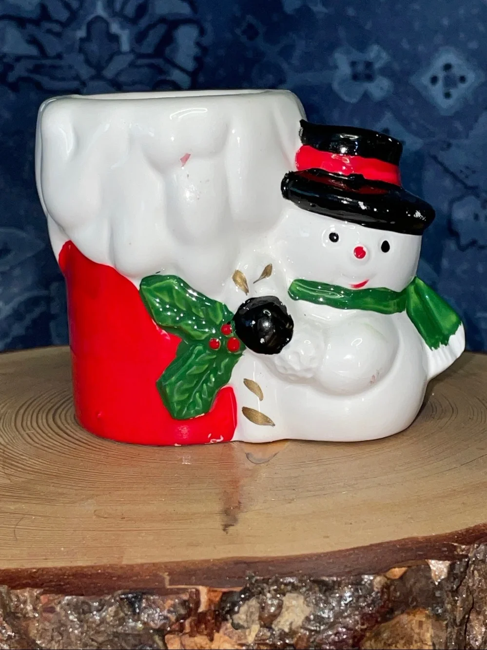 Vintage ceramic snowman candle holder made in Taiwan